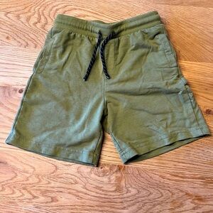 Mayoral basics green shorts, size 6 boys